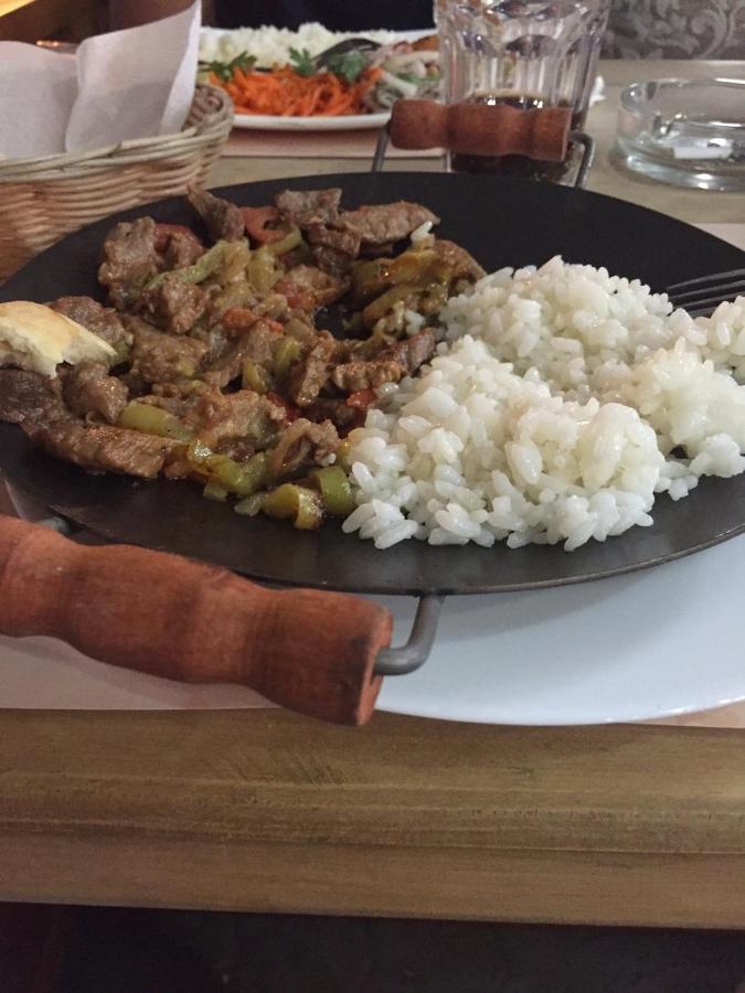 Krovat Na Deribasovskoy Odessa Zewnętrze zdjęcie